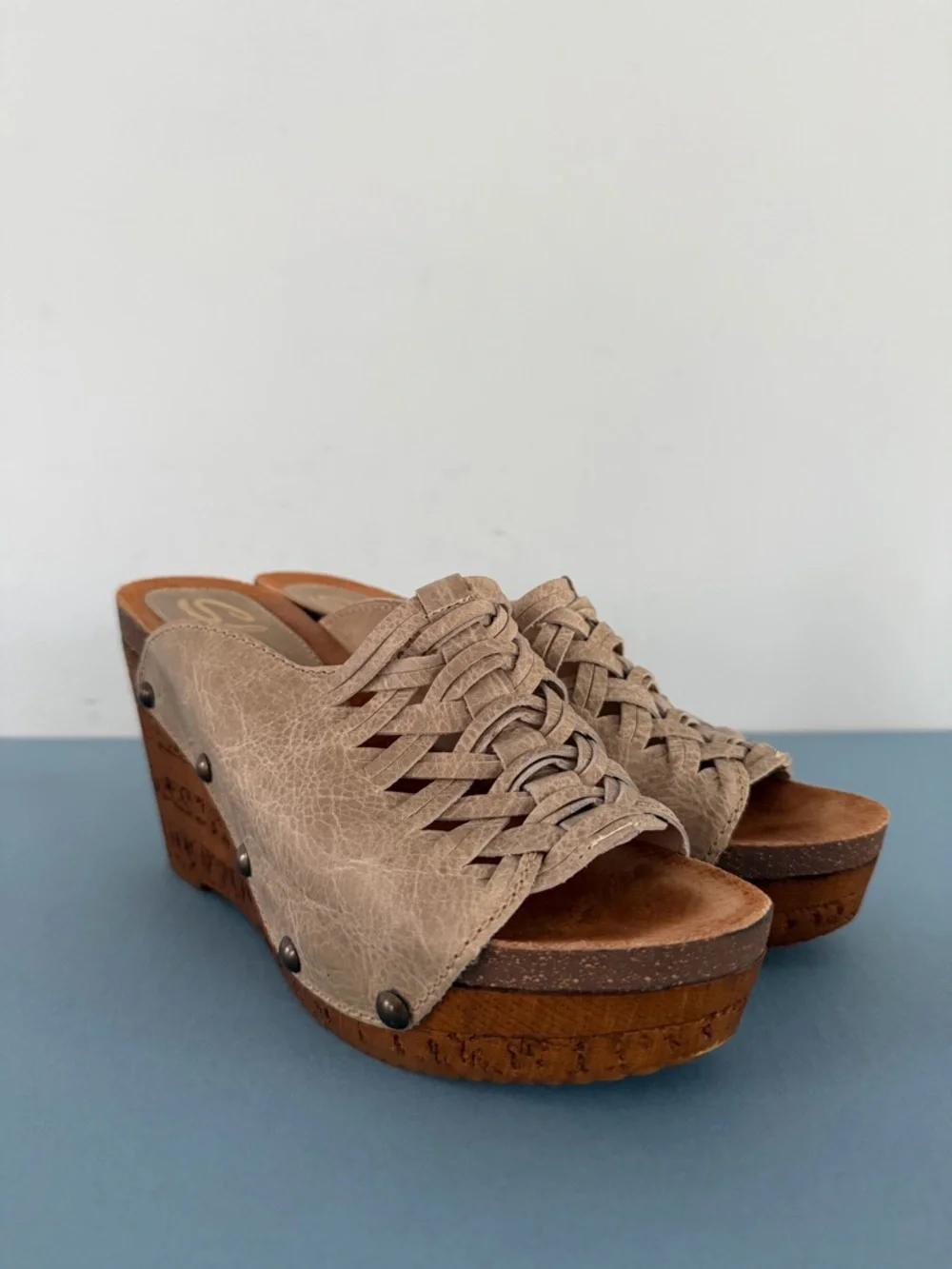 Sbicca Genesis Woven Leather Studded Taupe Boho Platform‎ Wedge Sandals